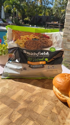 #ad Holiday mornings get hectic, so I’m always looking for easy ideas that taste amazing. These breakfast sliders made with the @smithfieldbrand Hometown Original Breakfast Sausage Patties have become my go-to — they’re fully cooked, so everything comes together fast. I just slice the buns, layer the patties, add cheese, brush a little maple butter, and bake. They come out soft, melty, and honestly… they’re so good the kids devour them every single time. Ready in minutes and perfect for feeding 