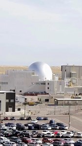 𝗠𝗔𝗧𝗘𝗥𝗜𝗔𝗟𝗦 𝗔𝗡𝗗 𝗙𝗨𝗘𝗟𝗦 𝗖𝗢𝗠𝗣𝗟𝗘𝗫 𝗢𝗣𝗘𝗡 𝗛𝗢𝗨𝗦𝗘 ⚛️ As part of INL’s 75th anniversary celebration, we recently welcomed the public to an open house at our Materials and Fuels Complex (MFC). Nearly 400 guests attended the event to get an inside look at our nuclear research capabilities. Check out this recap video to see some of the cool things they learned along the way! Learn more about our 75-year history and MFC: ➡️ https://inl.gov/history/ ➡️ https://mfc.inl.gov/SitePag