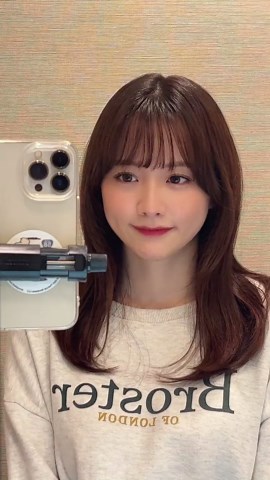 鏡で撮った可愛い女子アナの深いfake動画を楽しもう！