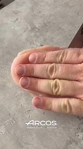 2ª REBAJAS // Con Arcos cada corte es limpio, preciso y rápido. Perfecto para filetear, trinchar o preparar tus recetas favoritas sin esfuerzo. 🔪 | Arcos
