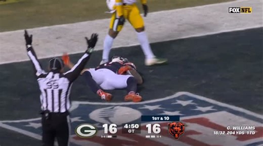 @utworldwidesports on Instagram: "Good morning Chicago! After the cheap shot on DJ Moore earlier in the game by Keisean Nixon, DJ gets his revenge for the game winner. Get blrrrrrrrrrd kid @keiseannixon 😭 Caleb Williams to DJ 46 yard DOT in overtime to win it 22-16 for sole 1st place in the NFC North, @ayeeecaleb gives his thoughts after the game to Tom Brady 🔥🔥🔥 #utsportsmedia #nfl #bears #packers"