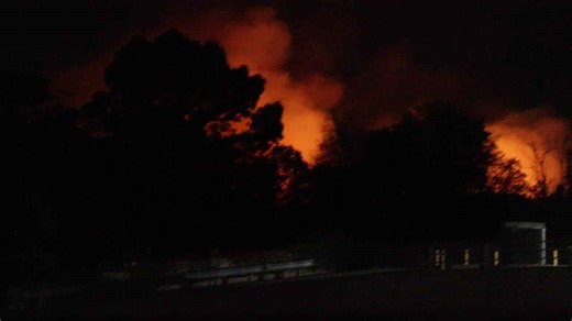 California Wildfires 2025: Auto Fire In Ventura