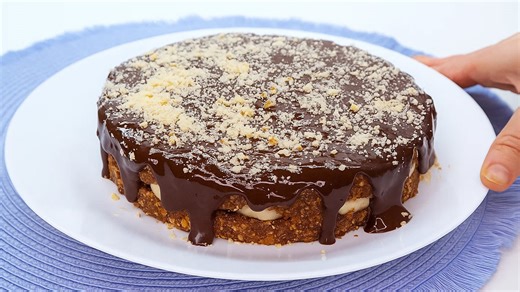 Quick and Healthy Oatmeal Cake – No Sugar, No Milk, Just Pure Deliciousness!