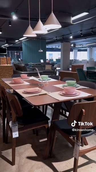 Luxury Furniture Retail Store Experience and Visual Merchandising