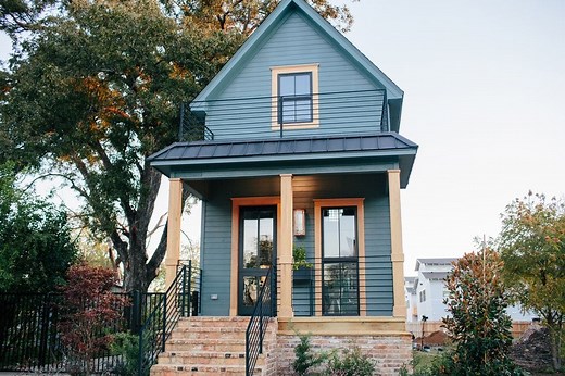 What Is a Shotgun House? Here's Everything to Know About the Southern Style