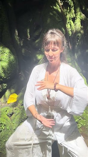 Spring Yang. Qi Gong 5 Elements with Lola Lhamo. Wood