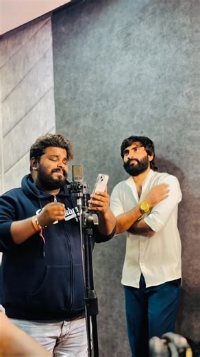 Tony Kick Official 🦅🍂 on Instagram: "Hilesso Hilesso love song coming soon 🔜 #tonykick🤟😎🤟"