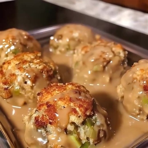 "Been making this dish for 40 plus years! A family favorite. All my kids requested the recipe when they got their own places and now make it for their kids. This one never goes out of style!" Recipe in COMMENT 💬 ⬇️ | Cooking With Me