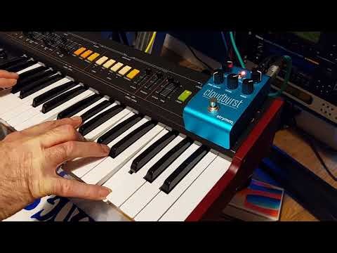Behringer vc340 through a strymon cloudburst.