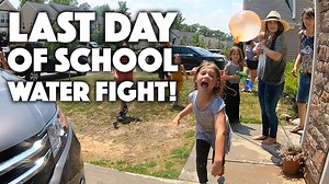 543K views · 1.3K reactions | EPIC LAST DAY OF SCHOOL WATER BALLOON FIGHT! Do you have end of the year traditions?! Last year we started a tradition by surprising our kids with a water balloon fight right when they got off the school bus to kick of the summer! This year they won't know what to think when we come after them with 1,000 water balloons! Watch more videos here! The Murrays | The Murrays | Facebook