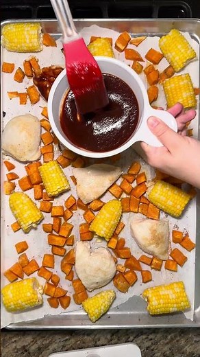 SHEET PAN BBQ CHICKEN, CORN, AND ROASTED SWEET POTATO 🍗🌽🍠