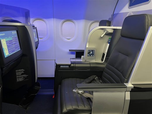 New JetBlue Premier Credit Card: $499 Annual Fee, Weak(ish) Perks