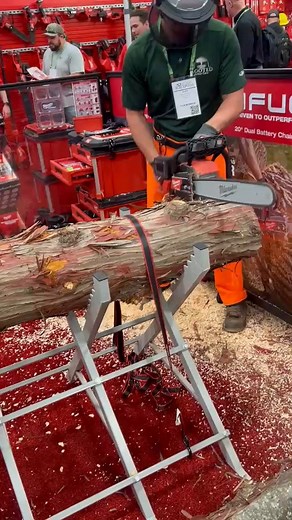 Balanced Design, More Control. M18 FUEL™ 20" Dual Battery Chainsaw. #TCIEXPO | Milwaukee Tool