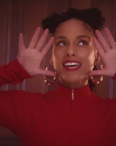 My new album Santa Baby out now exclusively on Apple Music!!!❤️❤️ Perfect vibe for the season!!! ANDDD the December Back 2 June video just dropped. Come party with me at my Harlem house party🎉🎁🎉 | Alicia Keys