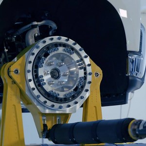 We know you bought a truck to get work done. We made sure you can with the Strongest, Most Advanced Silverado Ever. | Chevrolet