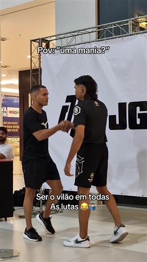 Sempre o vilão🤷🏻‍♂️ / #Meme #vira #ufcfighter #lutador #ufcfighter