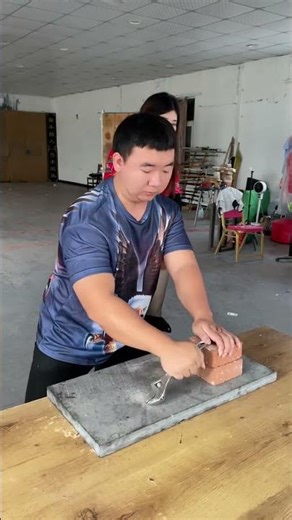 中国功夫大师| 飞牌绝技 | 气功Chinese#funny#funny #chinesedancer #chinesekungfu #搞笑 #lifeisbutadream