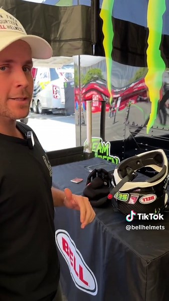 LIVE from the legendary LA Coliseum 🏁 Quick pit stop at the @Pro Circuit trailer, where Bell’s Kyle Vara walks us through race prepping a helmet. #bellhelmets #supermotocross #smx #raceprep #motocross #grwm #racing #motoracing #dirtbikegear #dirtbike #xyzcba