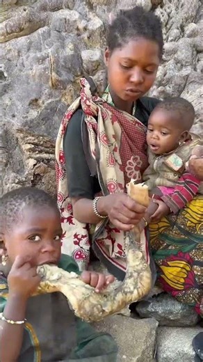 The daily life and diet of the Hazarbi tribe #africa