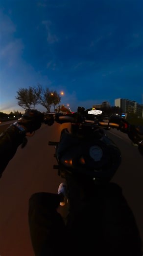 MatLine 🏍️ on Instagram: "Denk gelirsek ❤️‍🩹 . . . . . . #viral #viralreels #keşfet #keşfetteyiz #fypage #motorcycle #yamaha #motor #motorsport #motorbike #motos #motogp #09 #mt09 #dio #lines #honda #denk #hesap #teker #tekteker #seni #gördüm #sente #fypppppppppppppppppppppppppppppppppppppppppppppppppppppppppppppppppppppp #fypシ❤️💞❤️ #matline09"