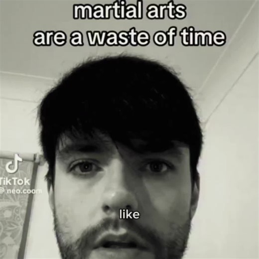 Battling Female Fighters in UFC