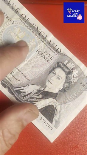 Old 1 And 5 Pound Notes