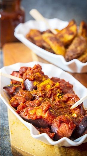 Make delicious currywurst sauce yourself