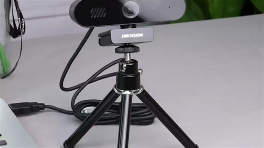 第196集-插了就用！电脑摄像头超高清海康电脑摄像头小巧不占地，400万高清，带麦克风和扬声器，插了就能用！#电脑摄像头#即插即用#海康威视-75293631