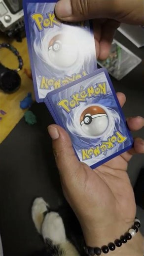 Completando la Pokedex con la suerte de mi Pareja!! parte 16 #short #pokemon #pokemontcg