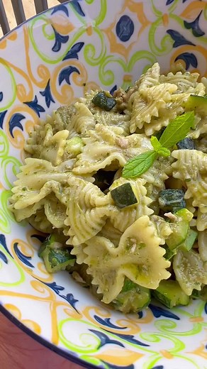 Pasta Estiva in 10 Minuti: Ricetta Veloce e Gustosa