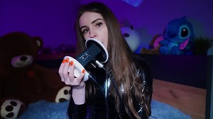 ASMR EAR LICKING, MOUTH SOUNDS, EAR KISSES, TONGUE FLUTTERING