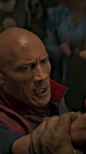 "Il n'aurait JAMAIS dû accepter ce défi... 😱 #RedOne" #cinemastory #creativefilm #edit