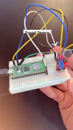 Clap-Controlled Light Switch with Raspberry Pi Pico 👏💡