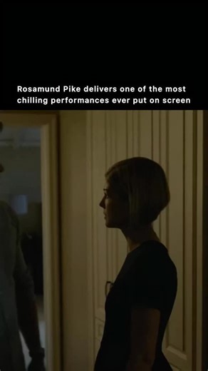historybeneath on Instagram: "Gone Girl (2014) directed by David Fincher is a dark thriller that keeps twisting expectations at every turn. The story of Nick and Amy Dunne moves from a missing person case into a chilling look at manipulation and lies. Rosamund Pike delivers a career-defining performance as Amy, shifting between victim and villain with chilling precision, while Ben Affleck plays Nick with the right mix of charm and unease. In one of the most intense moments of the film, when Nick