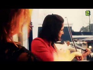 Female Fusion (buitenpodium)