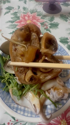 滷香豬腳配家常菜，太犯規了家庭料理に豚足の煮込みなんて、最高すぎる！ #今天吃什麼 #台湾 #晚餐 #台湾料理 #家常菜 #夕食 #家庭料理 #晚餐吃什麼 #夕食に何を食べるか