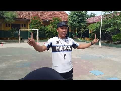 Tugas mangang (plp) SDN Mustikajaya 5 Gerak lokomotor - Manipulatif Dalam permainan bowling