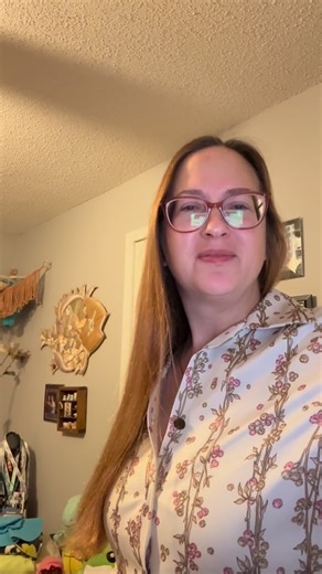 Vintage Clothing Karaoke✨ The song is Murder on the Dance Floor by Sophie Ellis - Bextor. #fblifestyle #swimsuitkaraoke #karaoke | Rebecca Chulew