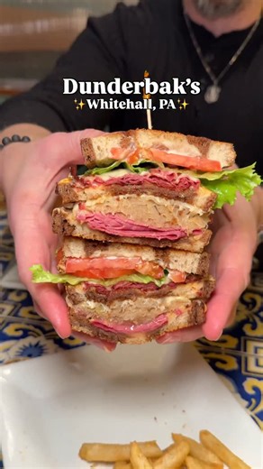 @dunderbaks.lehighvalley 🍻 Crossing my fingers and hoping that they don’t actually close at the end of the month! 🤞🏼All the more reason to check them out ASAP! 📍121 Lehigh Valley Mall, Whitehall Township, PA 18052 (Enter through the Macy’s entrance) Be sure to follow along for all things Lehigh Valley and food 😎 #lehighvalley #lehighvalleyfood #germanfood #whitehall #schnitzel | Sumfoodie