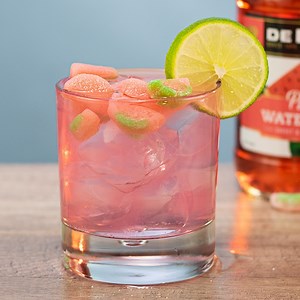 Watermelon sour patch candies add flavor to this drink 🍉🍭 | Tipsy Bartender
