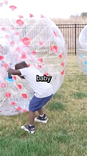 D’Aydrian Harding (@daydrianharding)’s video of jordan fighting his bully dc