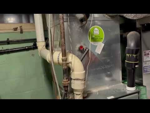 "How Houses Are Heated in Canada During Winter"