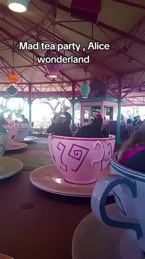 #magickingdom #disney #aliceinwonderland