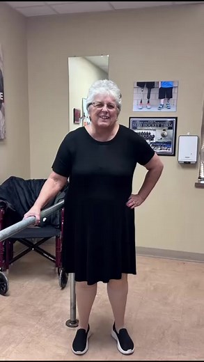 Seventy-five-year-old bilateral below-knee amputee Linda Moyer has been an Allentown, PA #HangerClinic patient for the last four years. First discovered as gestational diabetes during pregnancy, Linda’s diabetes journey began decades ago. Despite her best efforts to regulate her blood sugar and promote blood flow to her legs, she contracted gangrene in her toe, ultimately leading to the amputation of both of her legs. Now, nearly four years later, Linda is walking and working to regain her balan