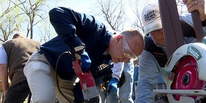 Mayor, crew, build new handicap ramp in Lansing