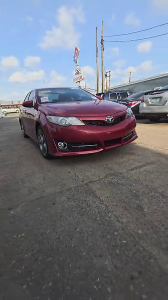 2013 Toyota Camry (RED) for Sale - Lagos, Nigeria