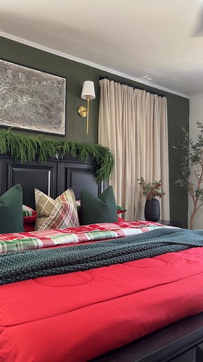 71K views · 1.5K reactions | Bedroom Christmas Decor✨ #bedroomdecor #bedroomdesign #christmasdecor | Gireily Mercedes | Facebook