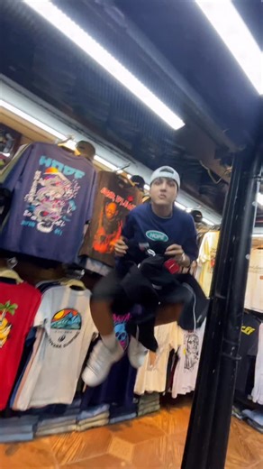 HOPESURF VENEZUELA on Instagram: "TRACKPANTS 👖 . LO PUEDES ENCONTRAR EN CUALQUIERA DE NUESTRAS SEDES ➡️ . TIENDA FÍSICA CARACAS 📍SEDE CHACAITO TECHOS ROJOS PASILLO 4 MONTREAL LOCAL M-14 15 17 📍 SEDE LA CANDELARIA CENTRO COMERCIAL LOCATEL EL DORAL PISO 1 LOCAL 35 REFERENCIA AL FRENTE DE LA PLAZA LA CANDELARIA 📍SEDE LOS DOS CAMINOS C.C MILLENIUM MALL NIVEL C1 -14 ( AL LADO DE BANPLUS) . . SALUDOS FAMILIA HOPESURF 🙏"