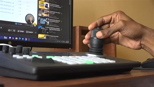 🎉 Grande Ouverture Officielle de SMART LAB ! 📅 Samedi 8 Novembre 2025 – dès 9h30 AM 📍 28, Puits-Blain 30, Delmas 75 Venez découvrir l’espace coworking moderne et inspirant qui transforme la façon de travailler en Haïti. 💡 Espaces connectés, studio de streaming, salle de conférence, et bien plus encore ! ➡️ Rejoignez-nous et vivez l’expérience SMART LAB — de la vision à la réalité. 📞 509 4703 6980 | 🌐 www.smartlabht.com | 📧 info@smartlabht.com #SmartLab #CoworkingHaiti #Innovation #Ouvertu