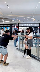 they are very curious | Da Jack Manullang